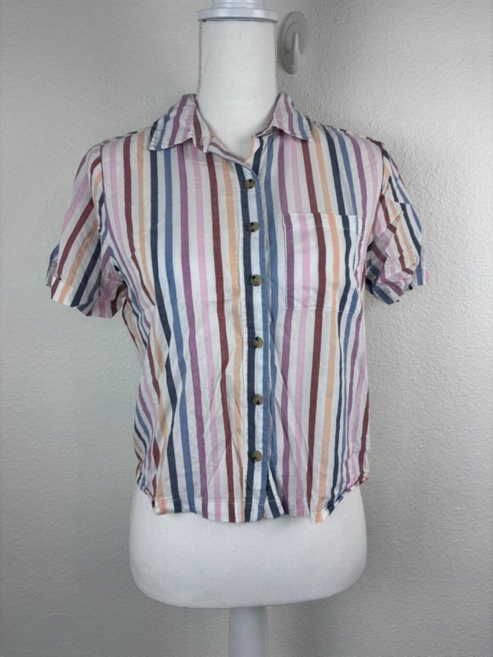 Marine Layer XS rainbow striped cropped button down shirt short sleeve casual